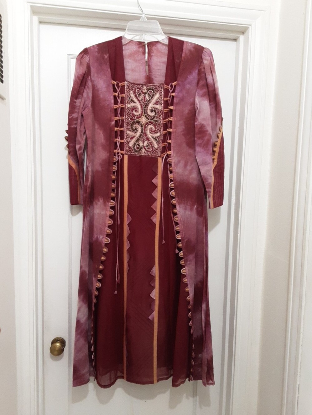 RENAISSANCE EMBROIDERED MIDI DRESS, SIZE 10-12